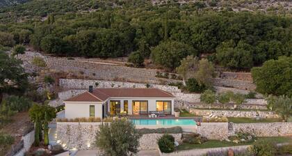 Villa Vilatoria - Luxus-Poolvilla mit majestätischer Aussicht