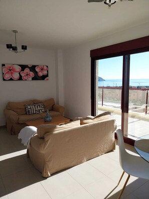 TV - Penthouse Apartment In Mojon Hills, Isla Plana, Cartagena, Costa Calida, Spain (Carthagena)