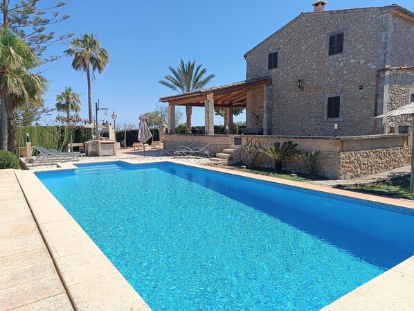 Alberca al aire libre 