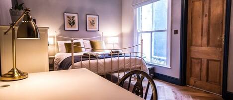 1 sovrum, ljudisolering, strykjärn/strykbräda och wi-fi