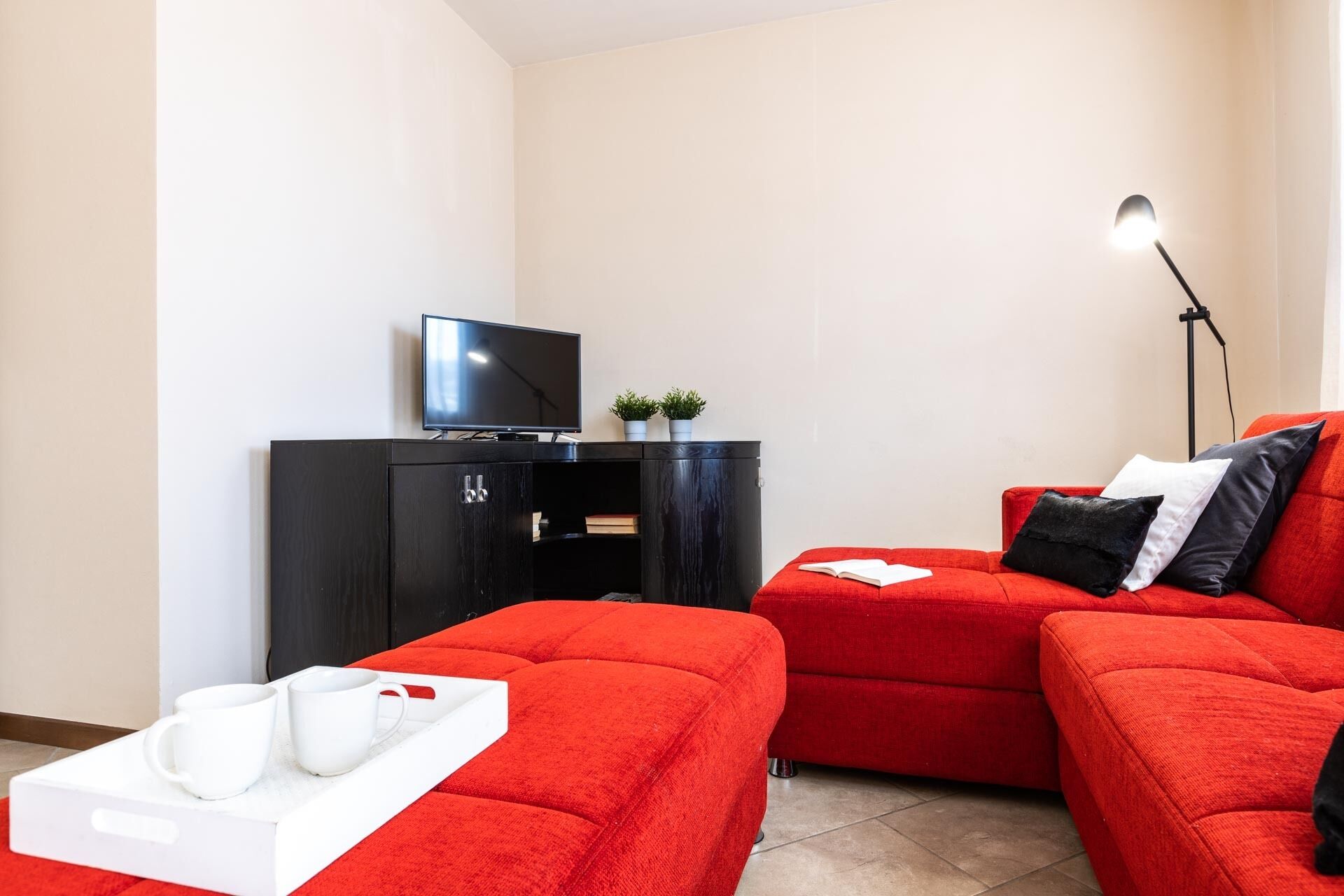 Un appartamento moderno e luminoso vicino alle mura della città di Lucca