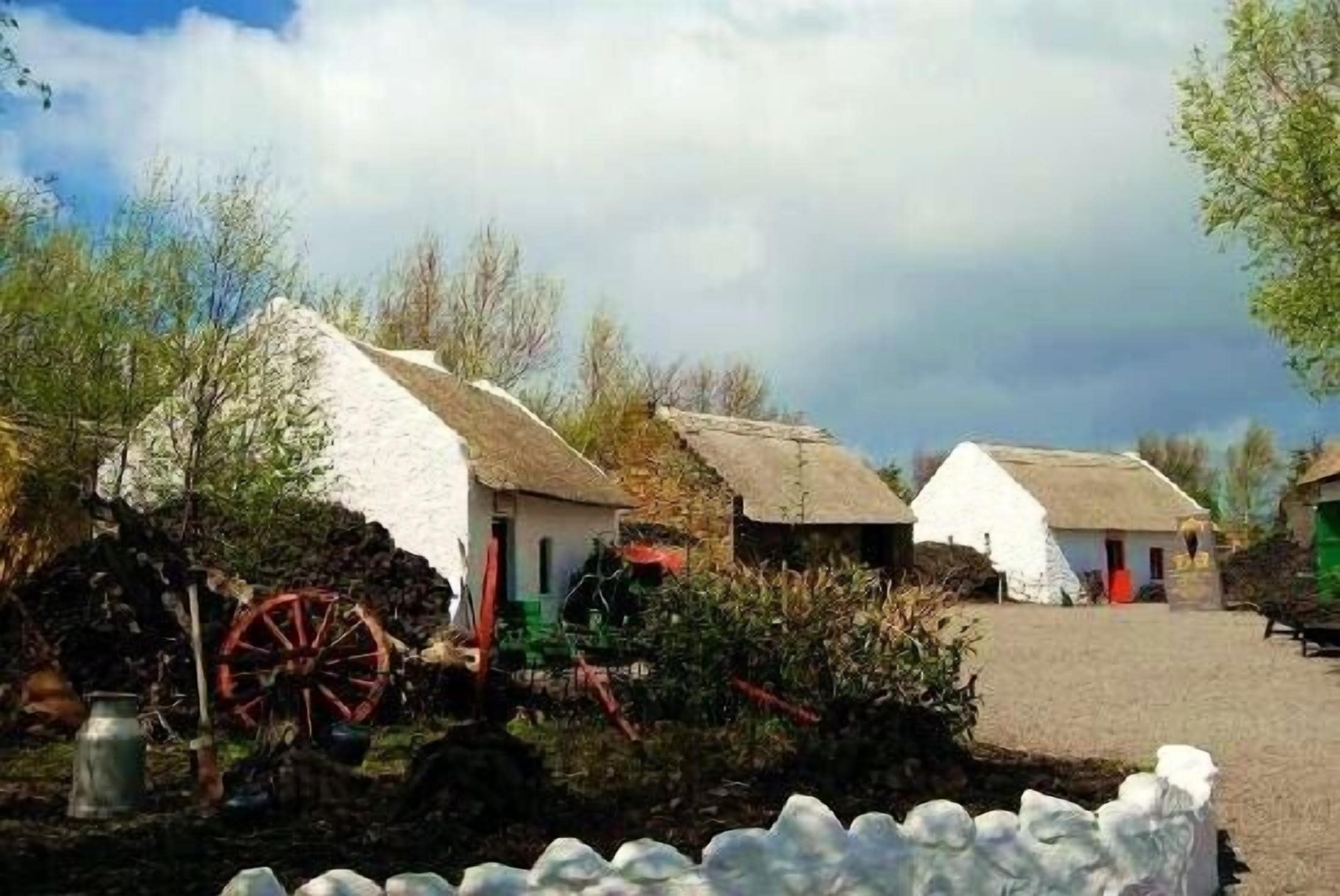 Kerry Bog Village and Red Fox Pub & Restaurant 2 min drive away 