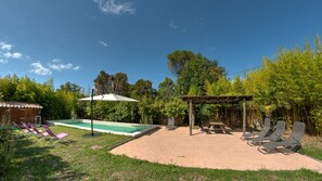 Piscina externa