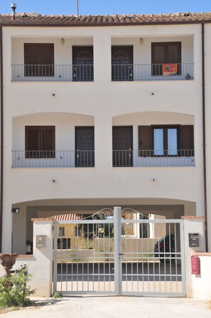Dettaglio esterni