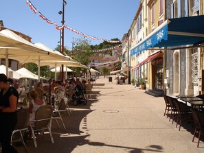 Servei de restauració a l'aire lliure