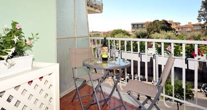 Luxury apartment in Sorrento center, Wi-Fi, AC, breakfast, garage