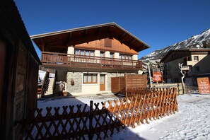 Exterior - "Chalet Changalan" T4 Large apartment with sheets included for 6/8 people. (Vars)