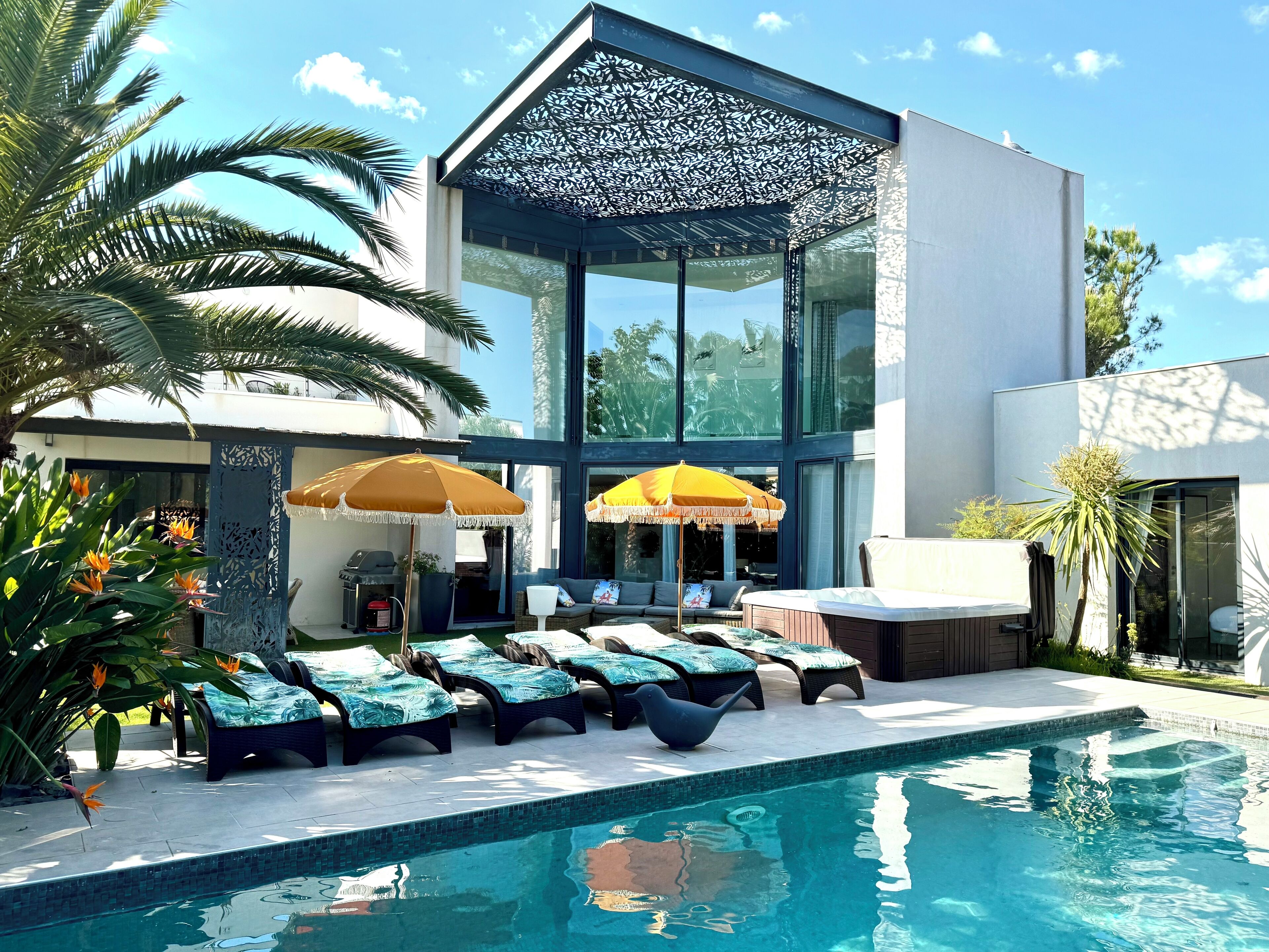 Piscina externa, piscina aquecida