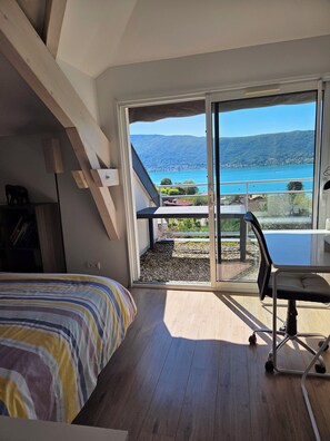 4 chambres, fer et planche à repasser, lit parapluie, Wi-Fi gratuit