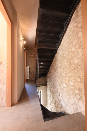 Interior - Stone House in Majella Park (Roccacaramanico)