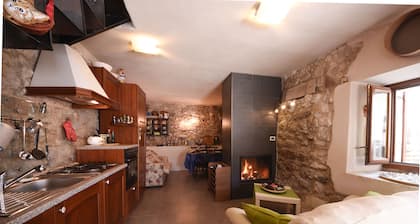 Stone House in Majella Park