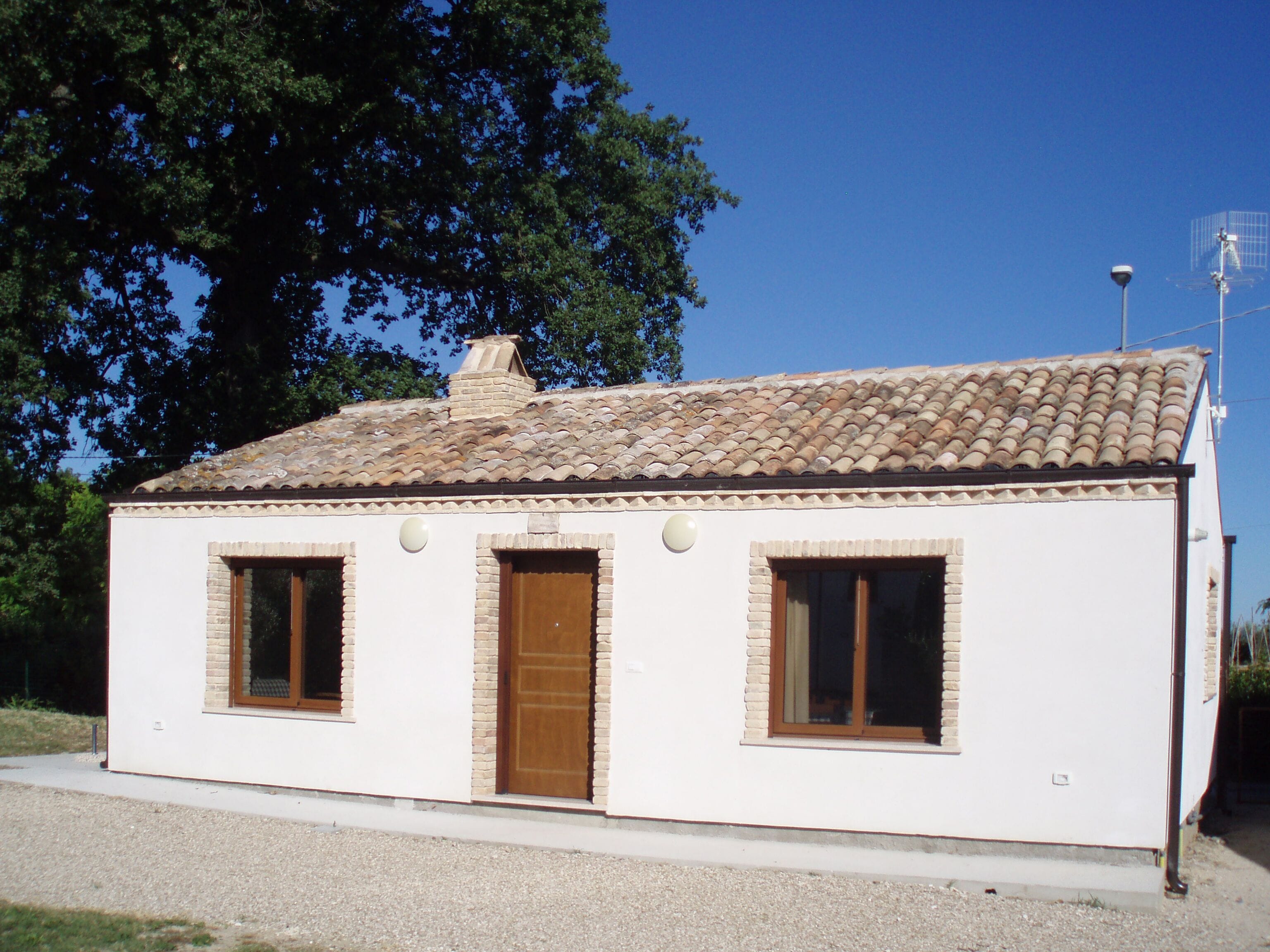 La façade antérieure de la maison