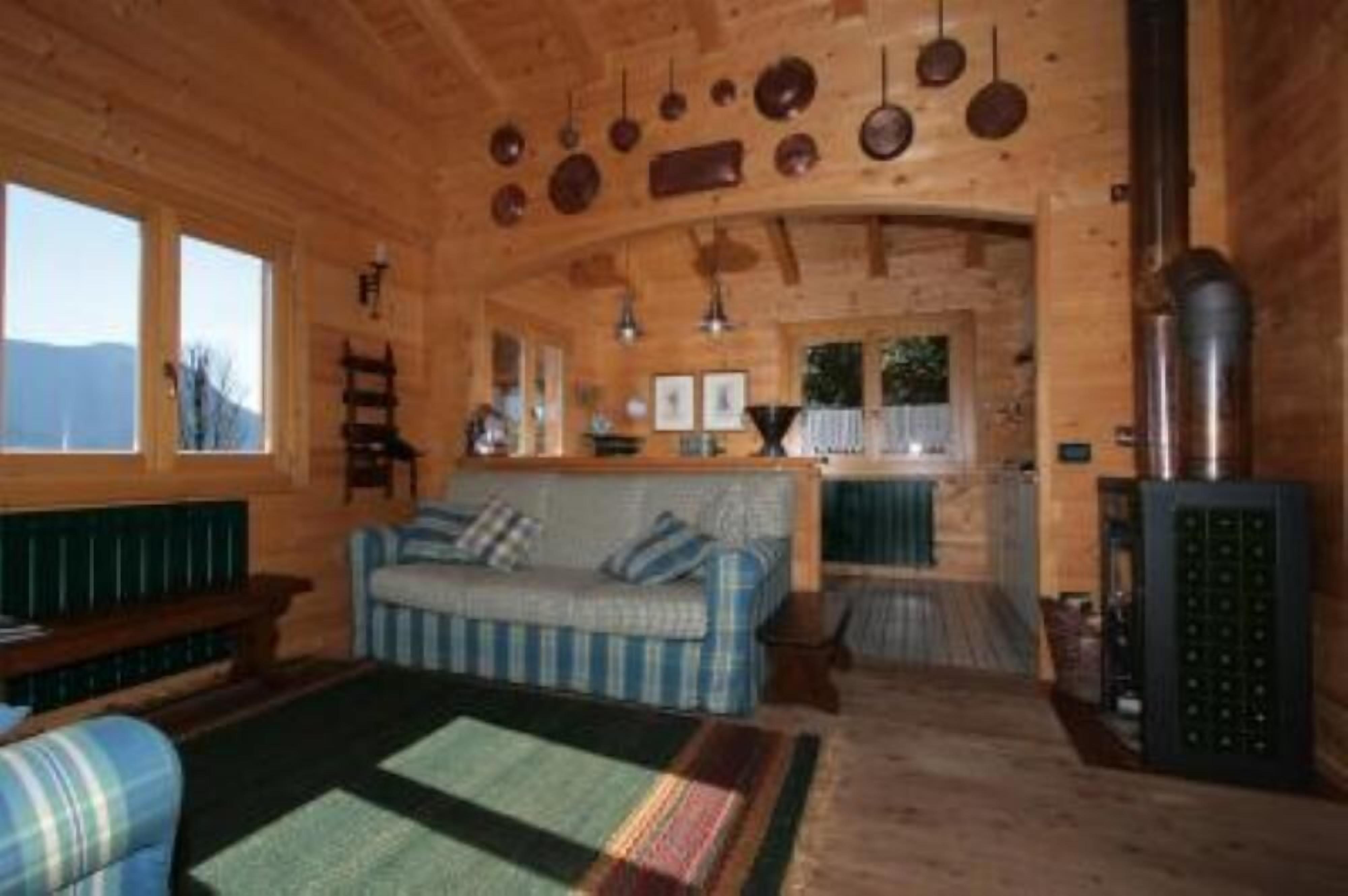 CHALET and Country cottage for 8 people