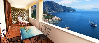 Panoramic Sea-View Villa in Amalfi – Authentic Local Escape