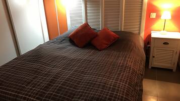 1 makuuhuone, silitysrauta/-lauta, ilmainen Wi-Fi