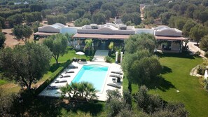 Outdoor pool - Villa M - Charming and Beautiful, Sea View (Carovigno)