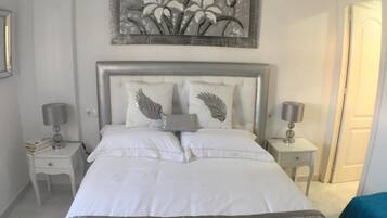 2 chambres, fer et planche Ă repasser, accĂšs Internet, draps fournis