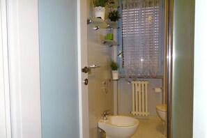 Een douche, een bidet