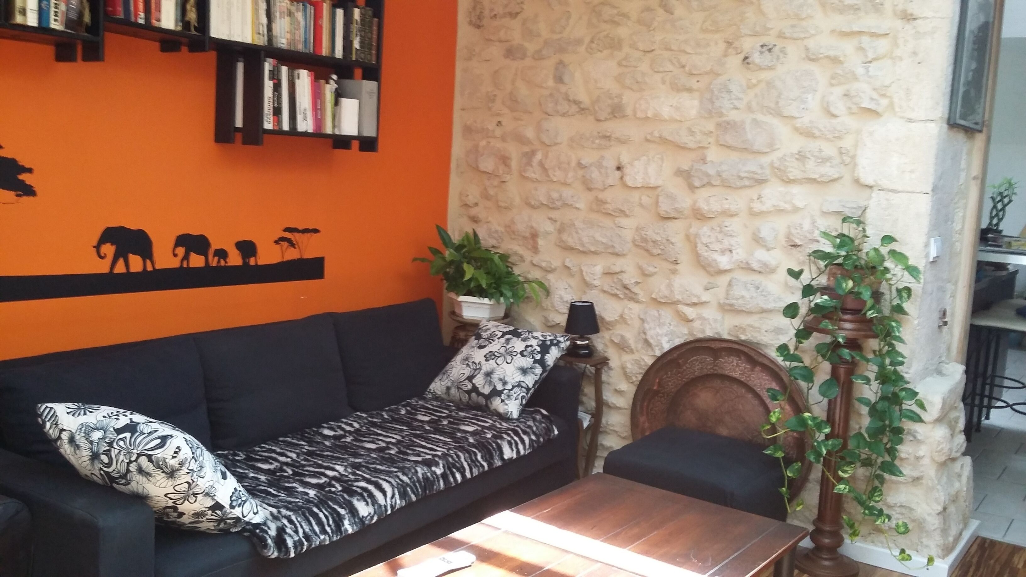 CITY HOUSE SOMMIERES - GARD