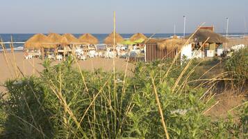 Vlak bij het strand