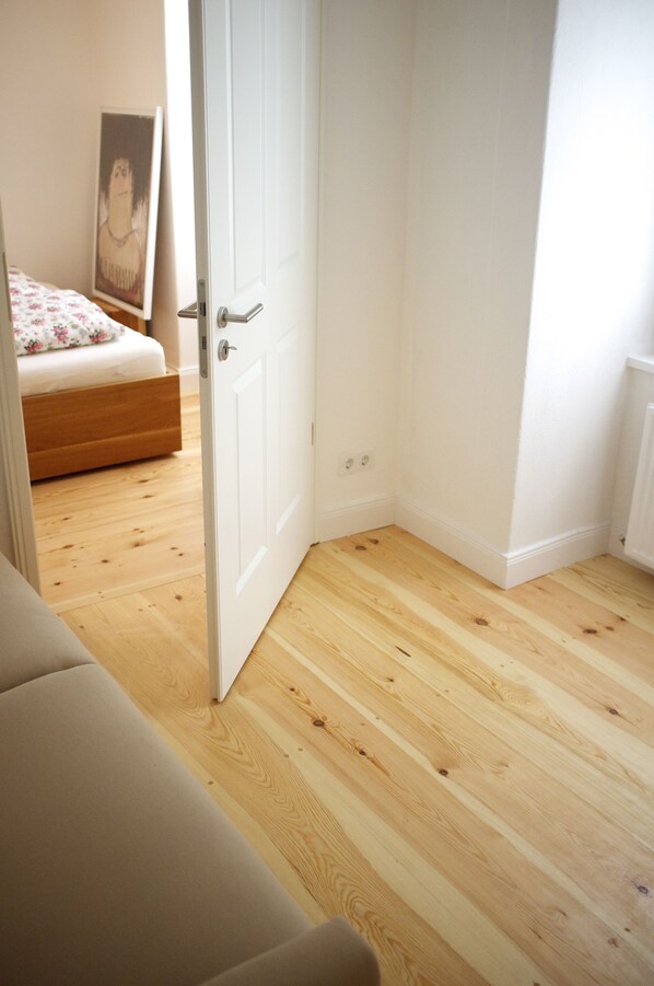 3 chambres, fer et planche à repasser, Wi-Fi, draps fournis