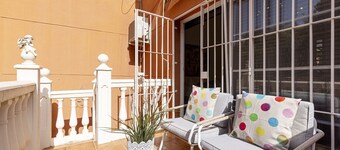 4 Bed Townhouse with Private Terraces and BBQ