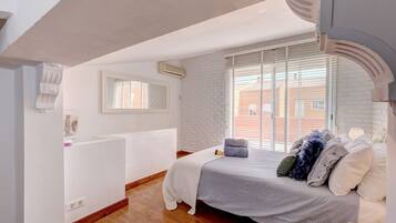 4 sovrum, strykjärn/strykbräda, gratis wi-fi och sängkläder