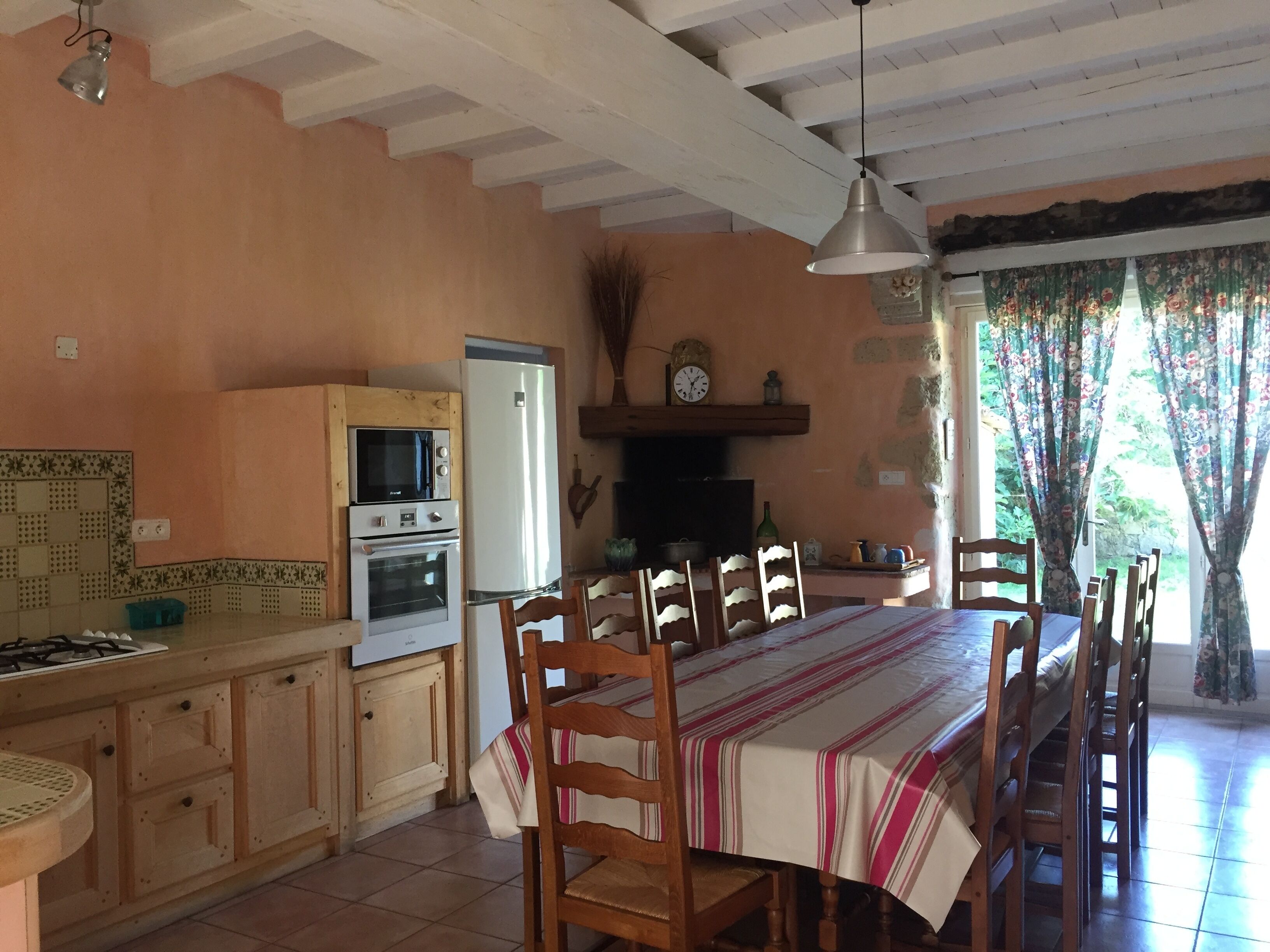 Charming property with its chapel and towers