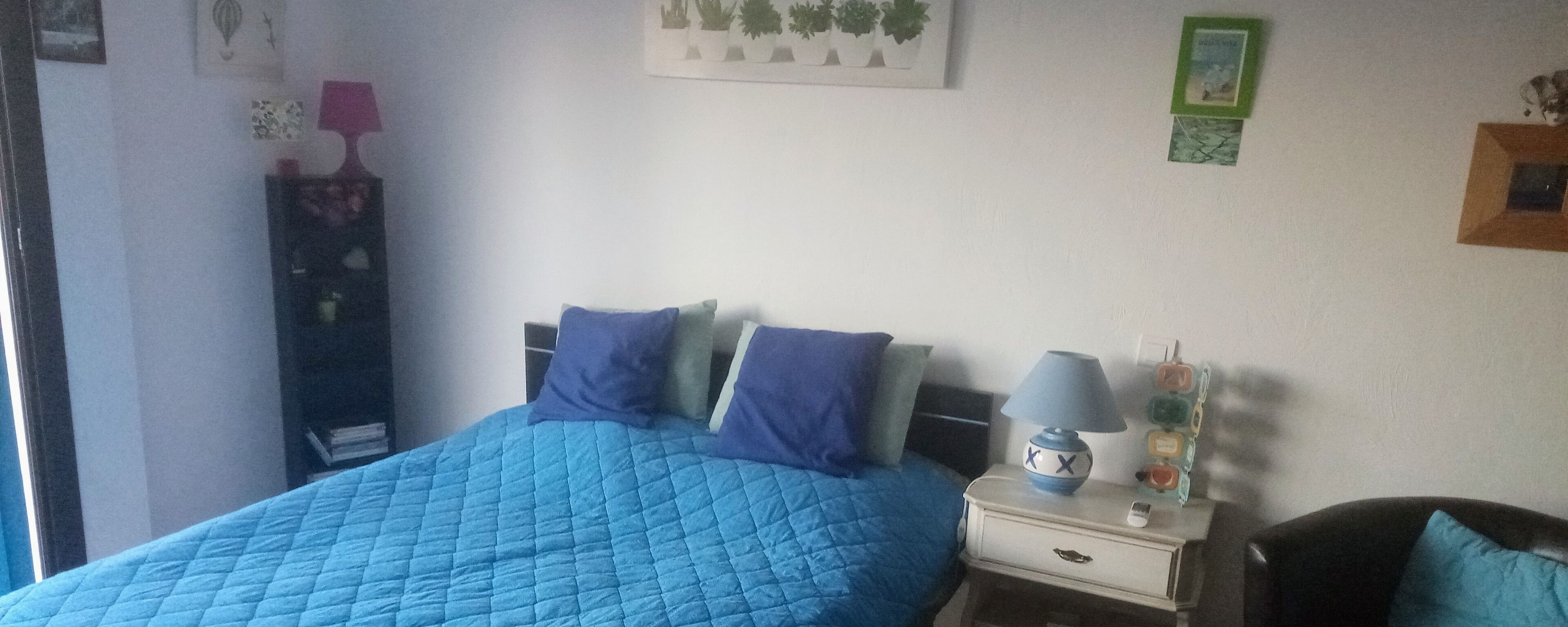 Independent studio. Ground floor villa/Côte d'Azur. Entrance & private pool. Calme.