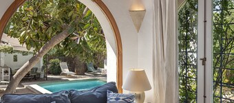 CALA D'OR STUNNING PRIVATE VILLA + BUNGALOW 10 MIN WALK TO BEACH!