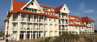 Beautiful penthouse with spectacular sea view and swimming pool