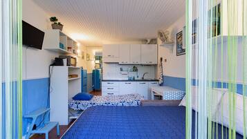 Fer et planche Ă repasser, Wi-Fi gratuit, draps fournis