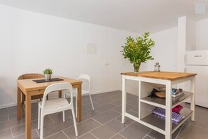 Dining - Charming house in downtown Olhão (Olhão)