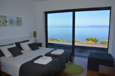  AtlanticWindow - Modern House, Stunning View