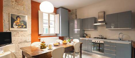Eco-friendly cleaning products