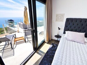 5 bedrooms, iron/ironing board, internet, bed sheets - Luxury villa with large private pool (Salobreña)