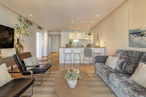 Smart-tv, Netflix, een dvd-speler en boeken