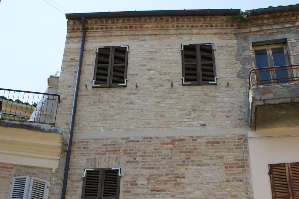 Palazzina Offida in the old town centre