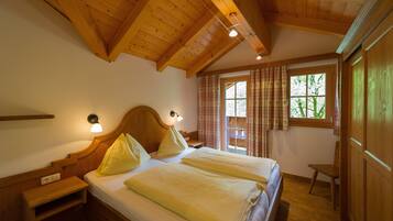 7 chambres, lit parapluie, Wi-Fi gratuit, draps fournis
