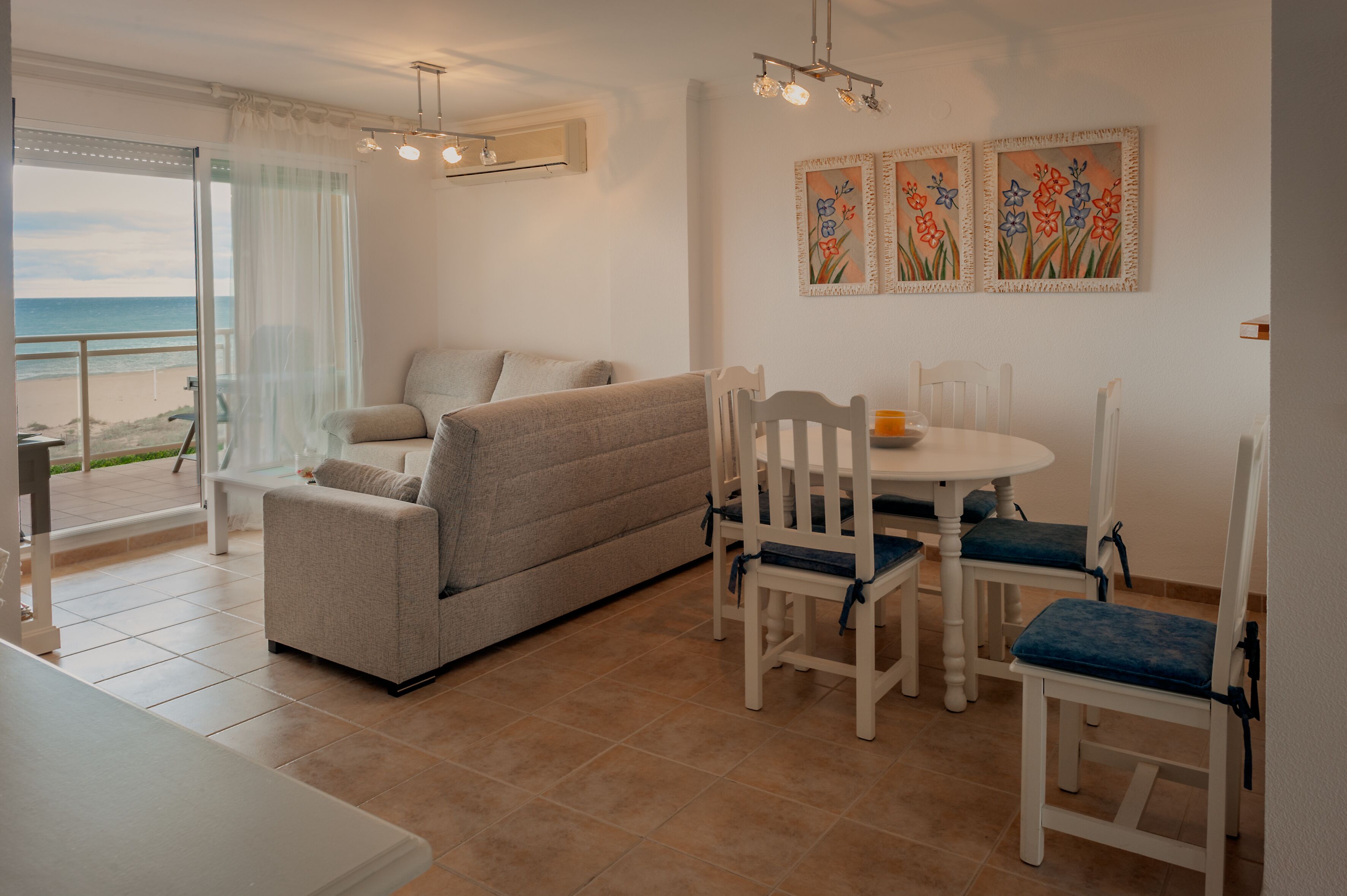 1st line with terrace and sea views (solmar)