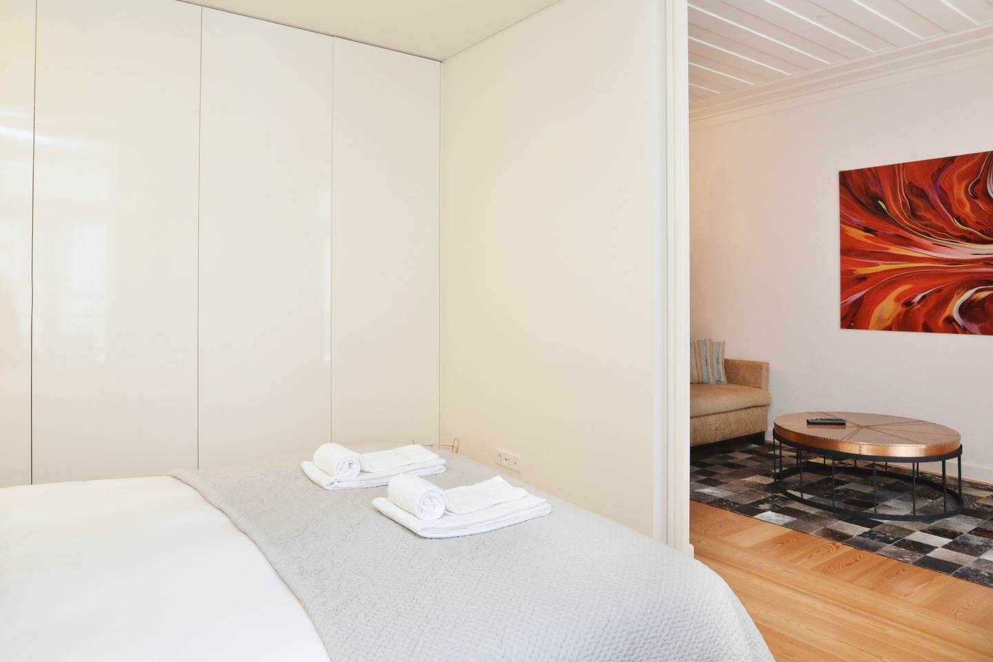 Chiado Luxury Experience 1Bedroom Apartmente Downtown - Checkinhome