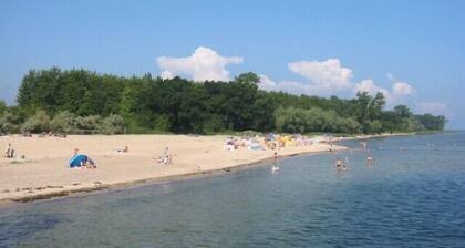 Großzügiges, familienfreundliches Ferienhaus unweit vom Badestrand