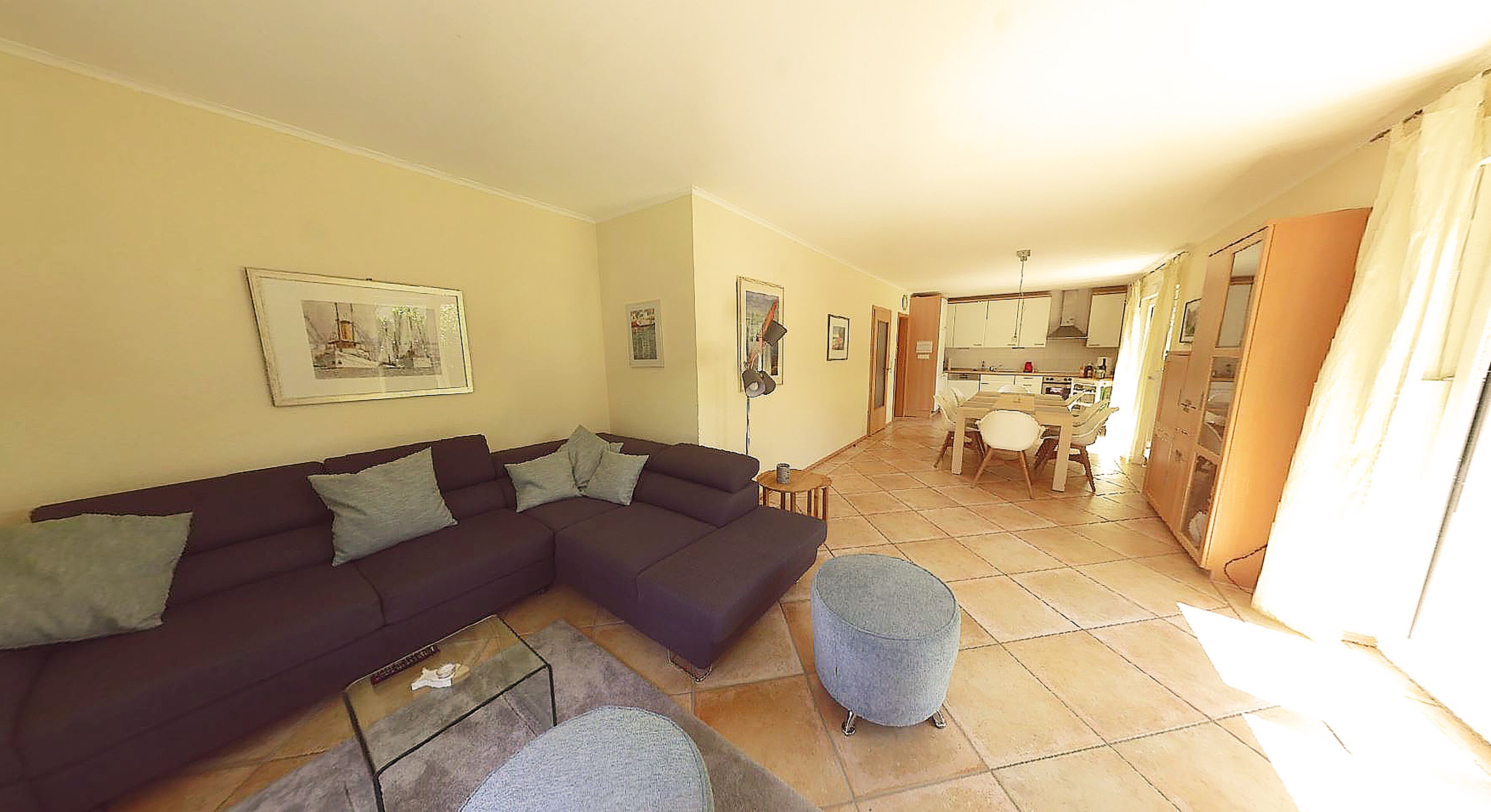 New, comfortable vacation home close to the beach