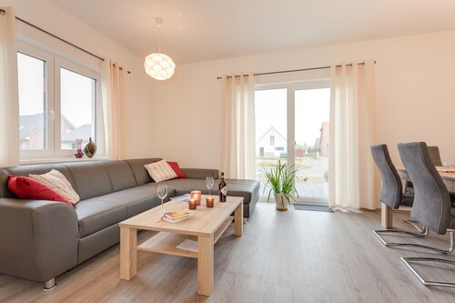 Holiday home on the Baltic Sea - up to 6 persons (4 stars)