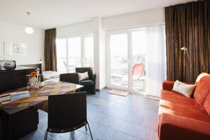 Televisión, libros, estéreo