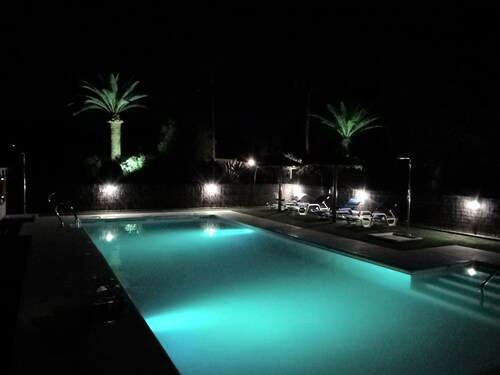 CASA BERILO 52 m² con piscina, bicicleta, kayak, caja fuerte e internet WIFI.