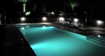 CASA BERILO 52 m² uima-altaalla, pyörä, kajakki, tallelokero ja Internet WIFI.