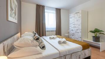 6 camere, ferro/asse da stiro, Wi-Fi, lenzuola