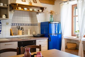 Kühlschrank, Ofen, Herdplatte, Geschirrspüler