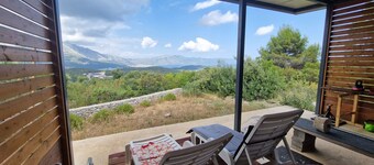 SEA VIEW, ROMANCE, SOLE INSERT, 3 KM KORCULA CITY, IDEAL FOR TWO (plus one)